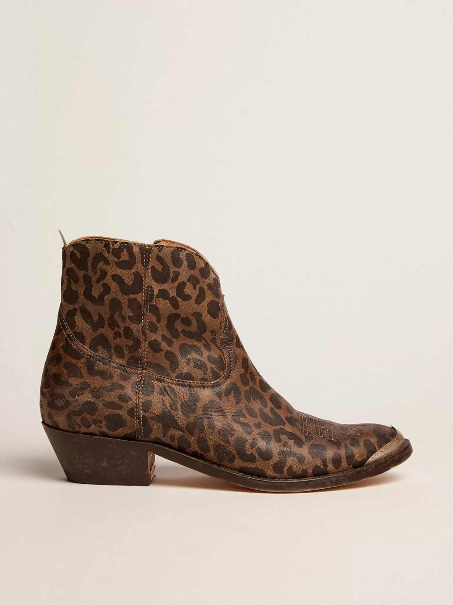 Best Ankle boot feminina de couro com estampa de leopardo MULHER Botas