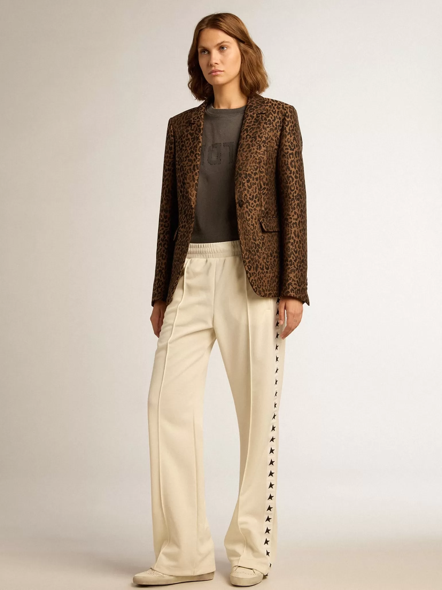 Shop Blazer de abotoamento simples Coleção Golden de lã com estampa animal print de jacquard MULHER Blazers
