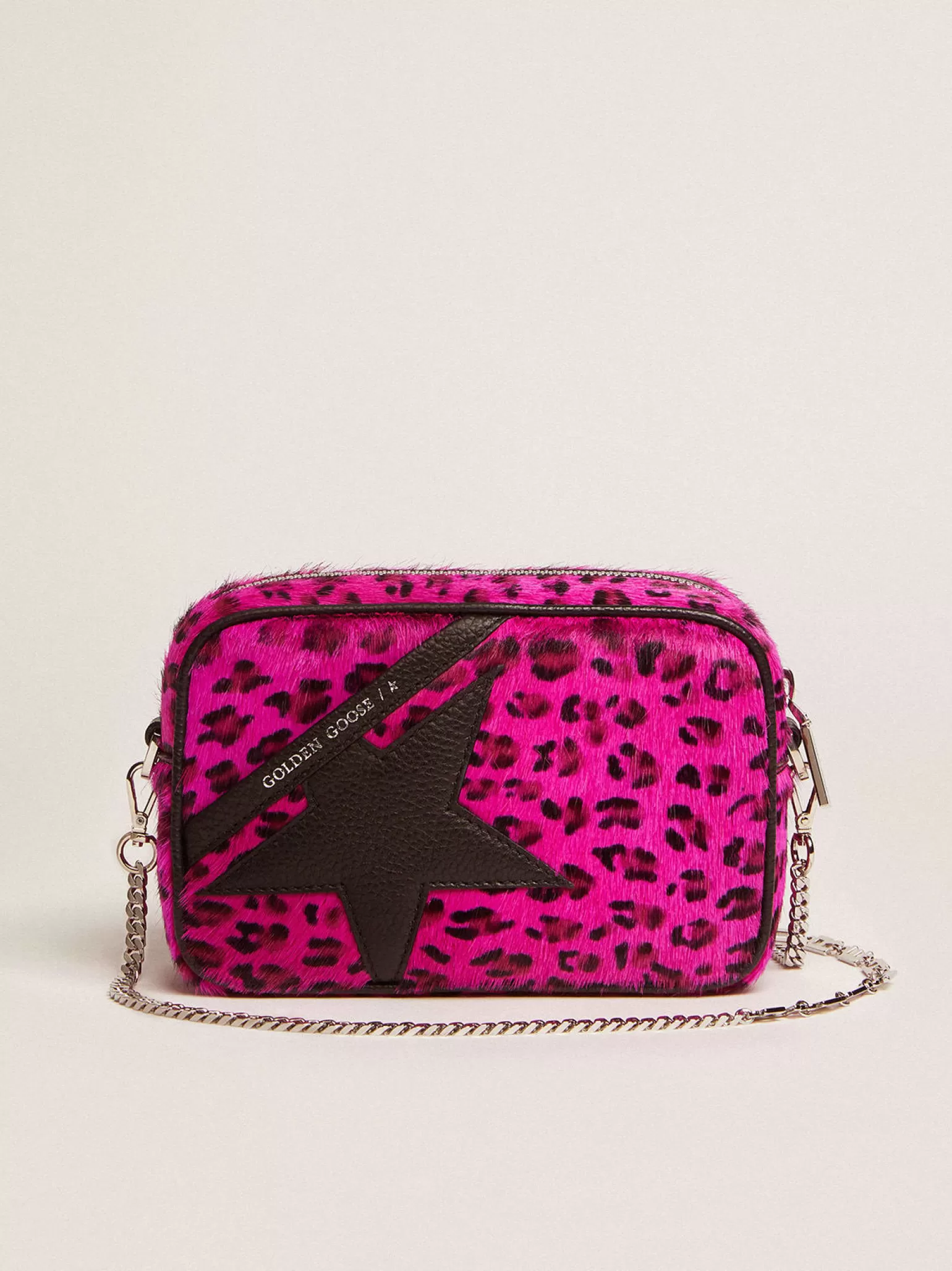 Shop Bolsa Mini Star de couro cavalinho com estampa de leopardo fúcsia e estrela de couro preta MULHER Minibolsas | Bolsas tiracolo