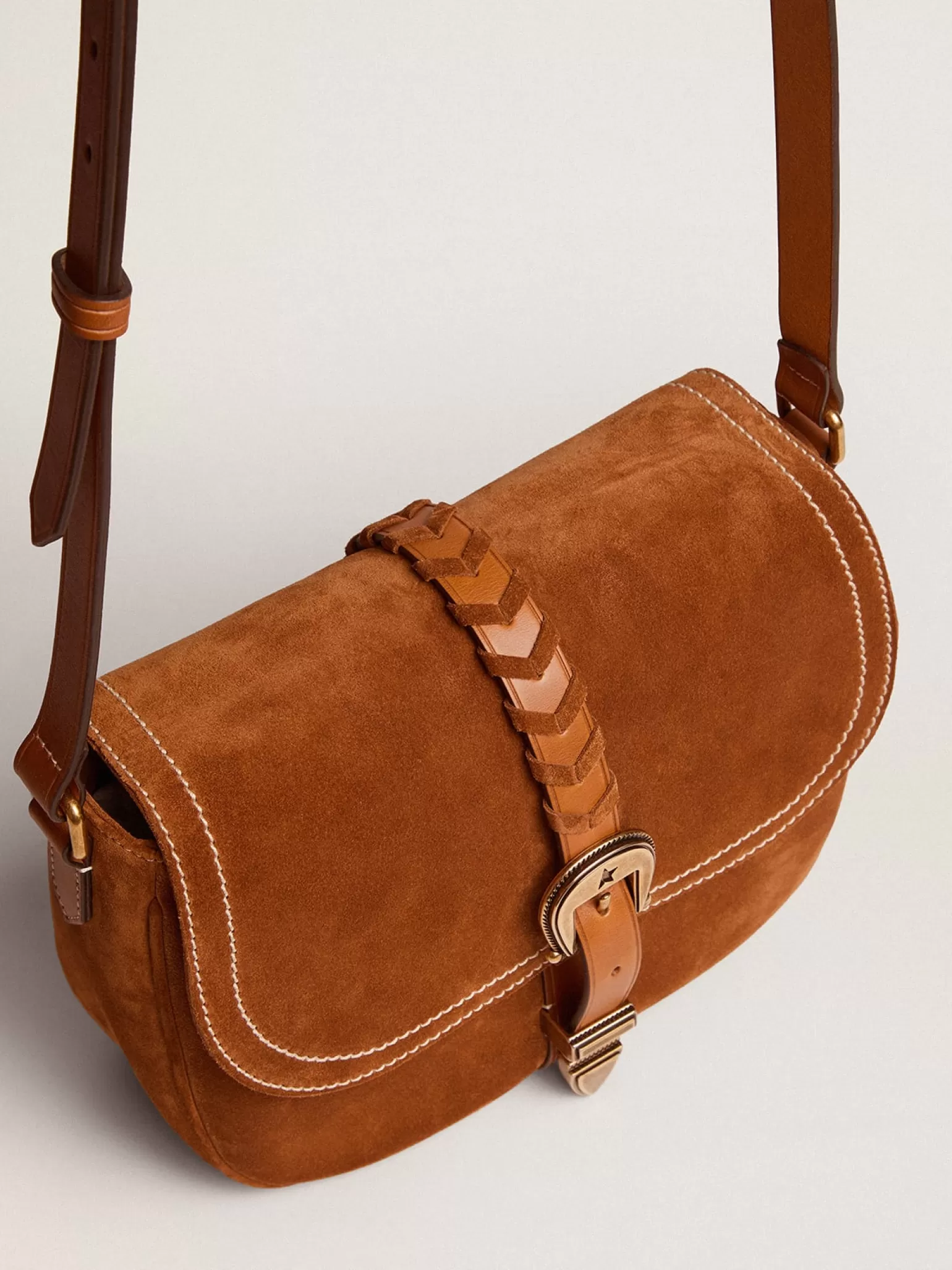 Best Bolsa Rodeo feminina média de suede cor de rum MULHER Bolsas tiracolo