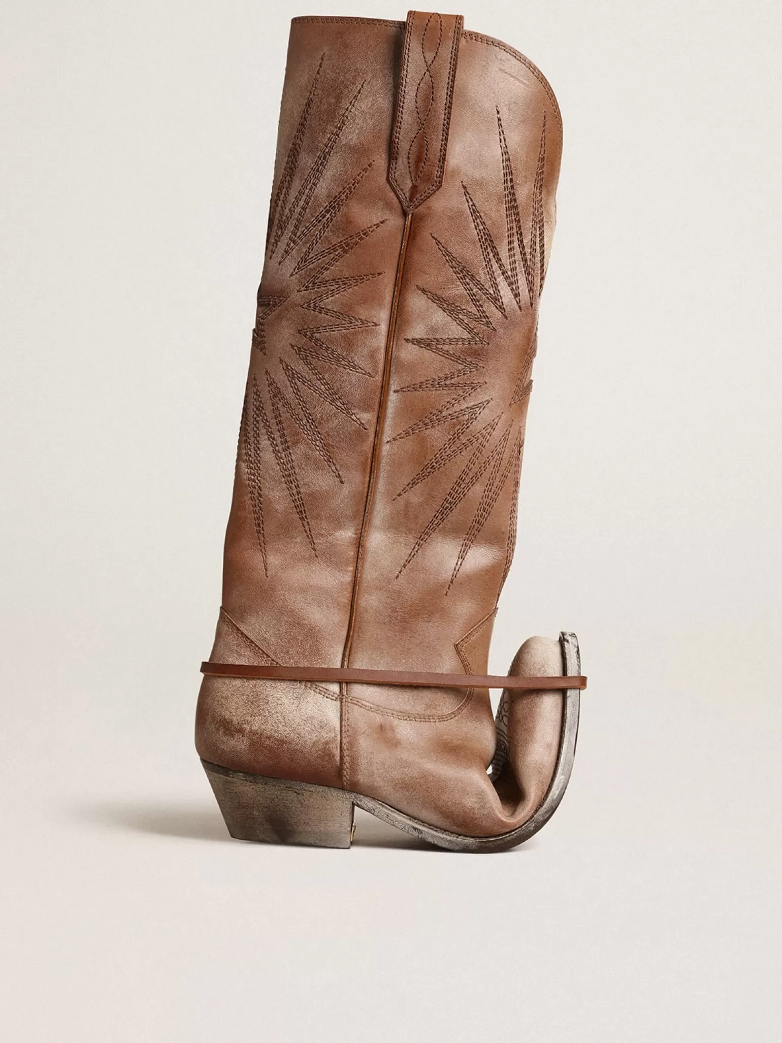 Flash Sale Botas Wish Star de couro marrom com estrela embutida tom sobre tom MULHER Botas