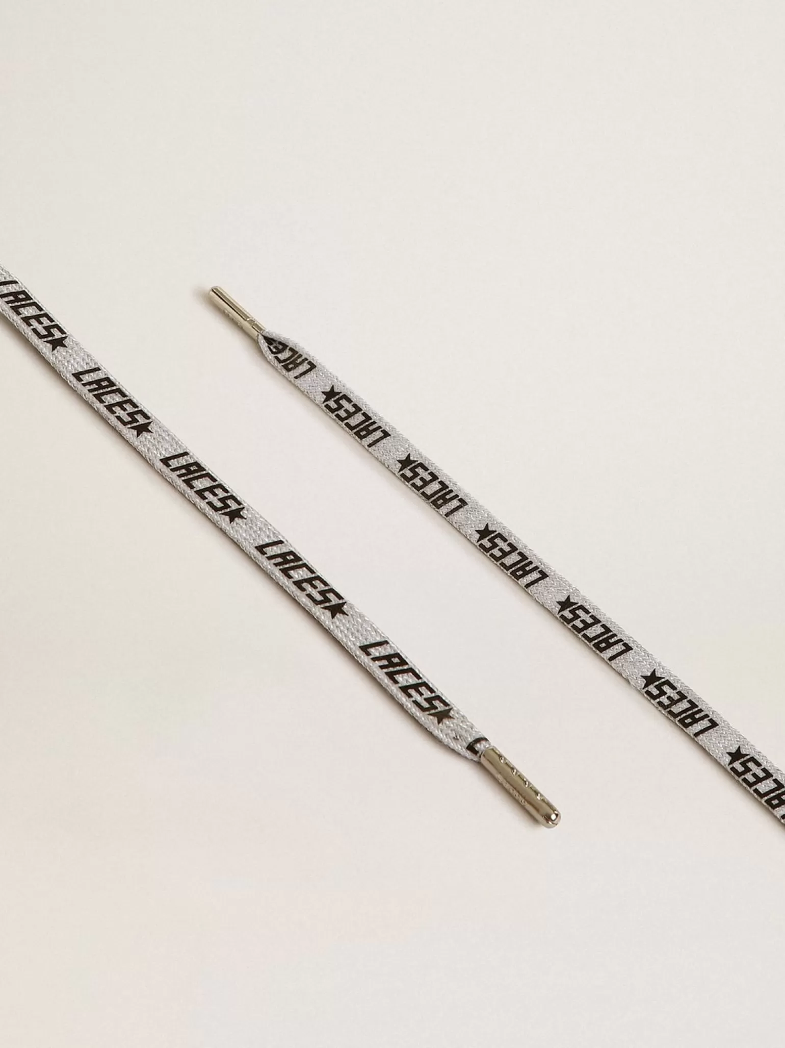 Clearance Cadarços cor gelo com escritas Laces pretas em contraste MULHER Cadarços | Cadarços