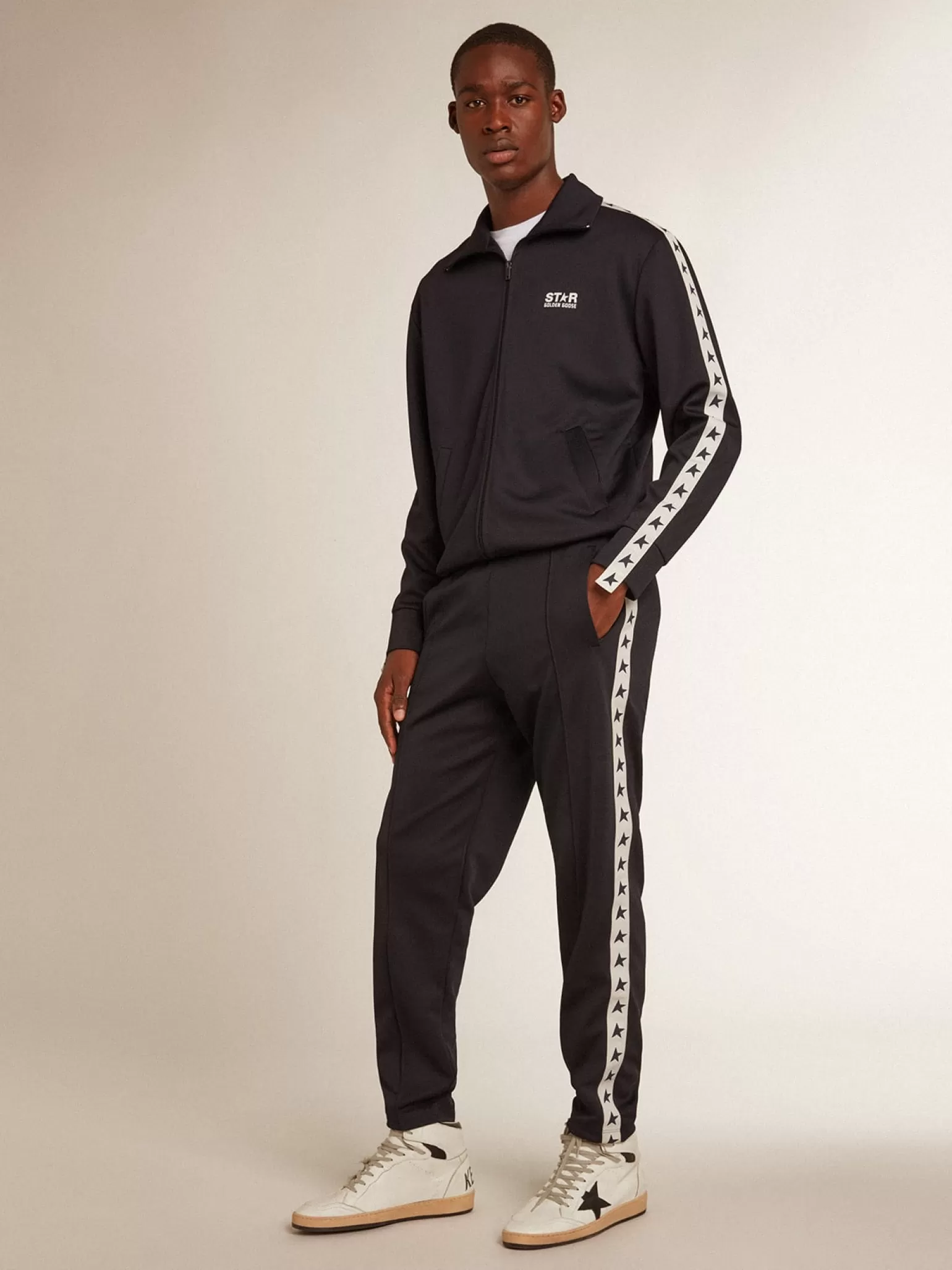 Best Sale Calça de jogging azul-escura com fita e estrelas em contraste Jeans e calças