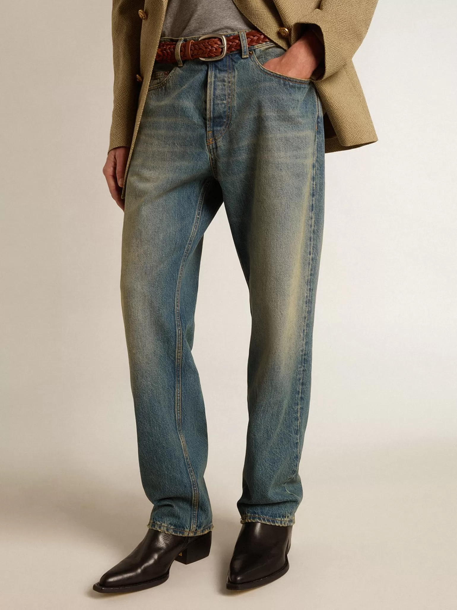 Online Calça jeans azul com tratamento usado Jeans e calças