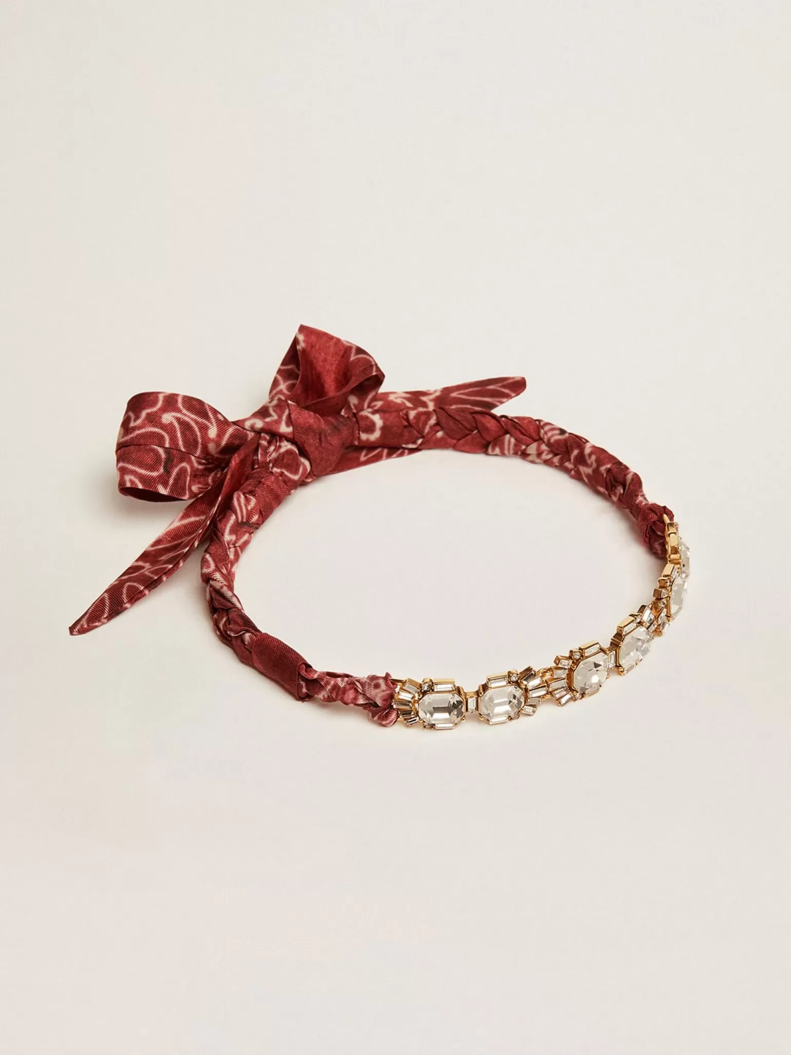 New Colar feminino na cor ouro velho com cristais e lenço estampado MULHER Joias