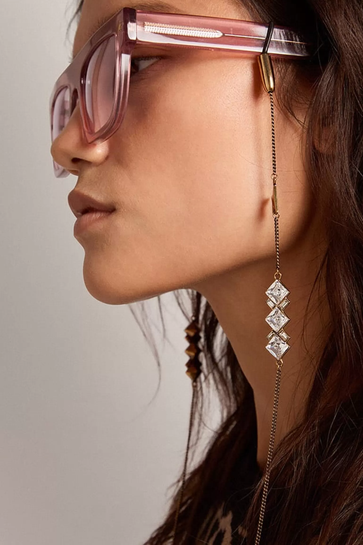 Outlet Corrente para óculos feminina na cor ouro velho MULHER Joias