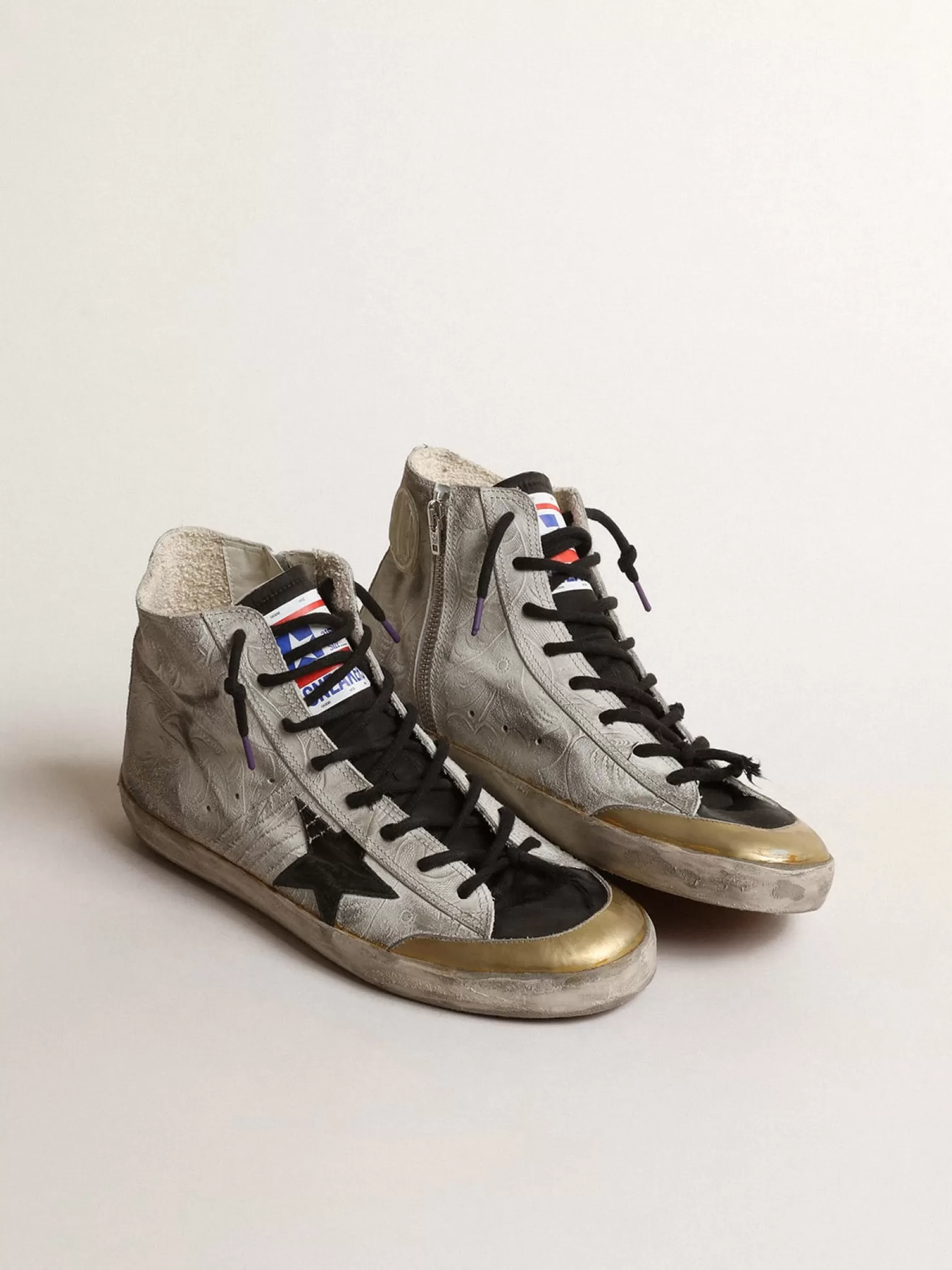 Store Francy Penstar Masculino LAB com estampa floral e estrela preta Francy