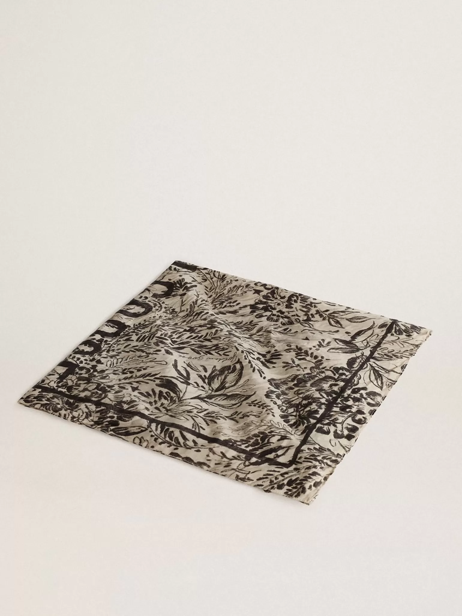 Best Sale Lenço na cor marfim com estampa toile de Jouy em contraste MULHER Sedas e Echarpes | Sedas e Echarpes
