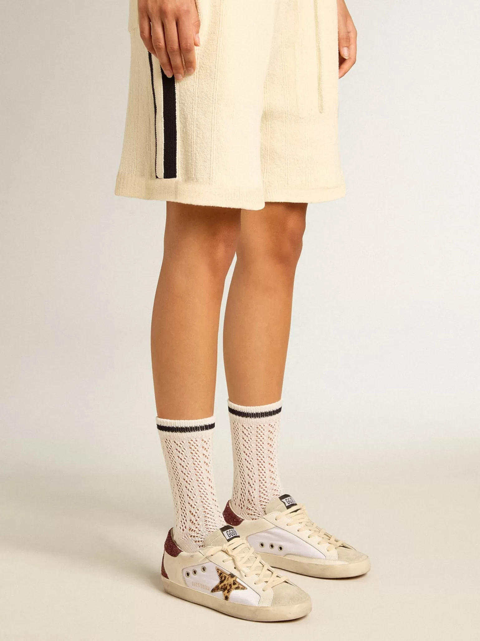 Online Meias compridas branco vintage caneladas com listra preta MULHER Meias | Meias