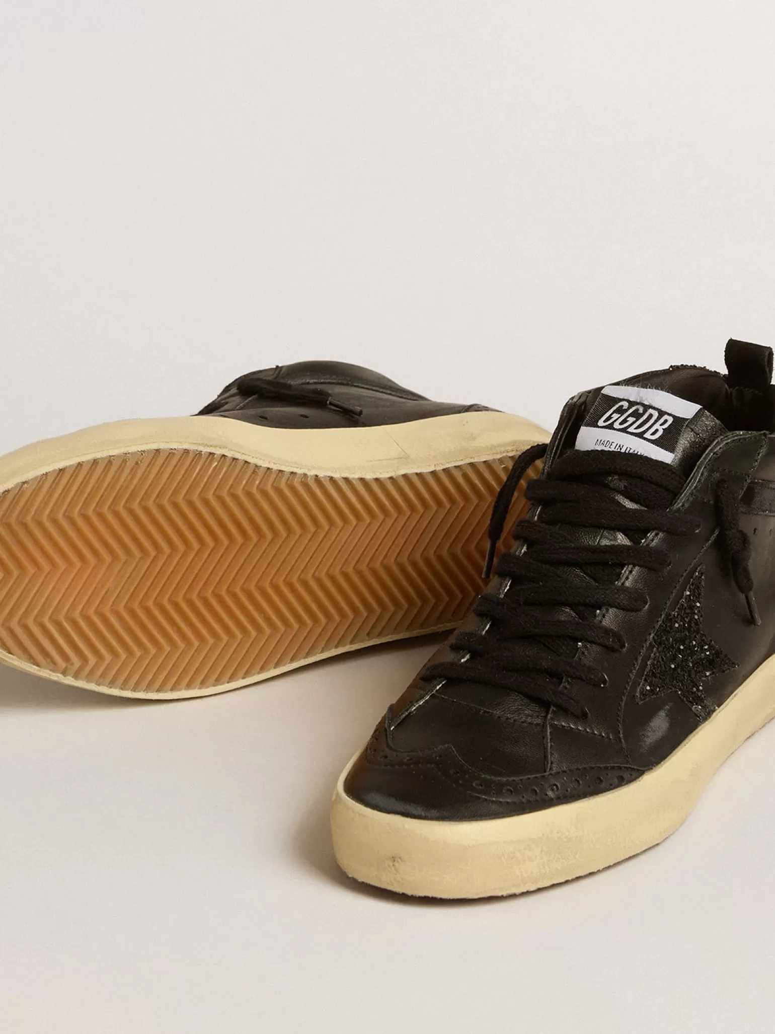 Outlet Mid Star de napa preta com estrela de glitter preto e lista de suede MULHER Mid Star