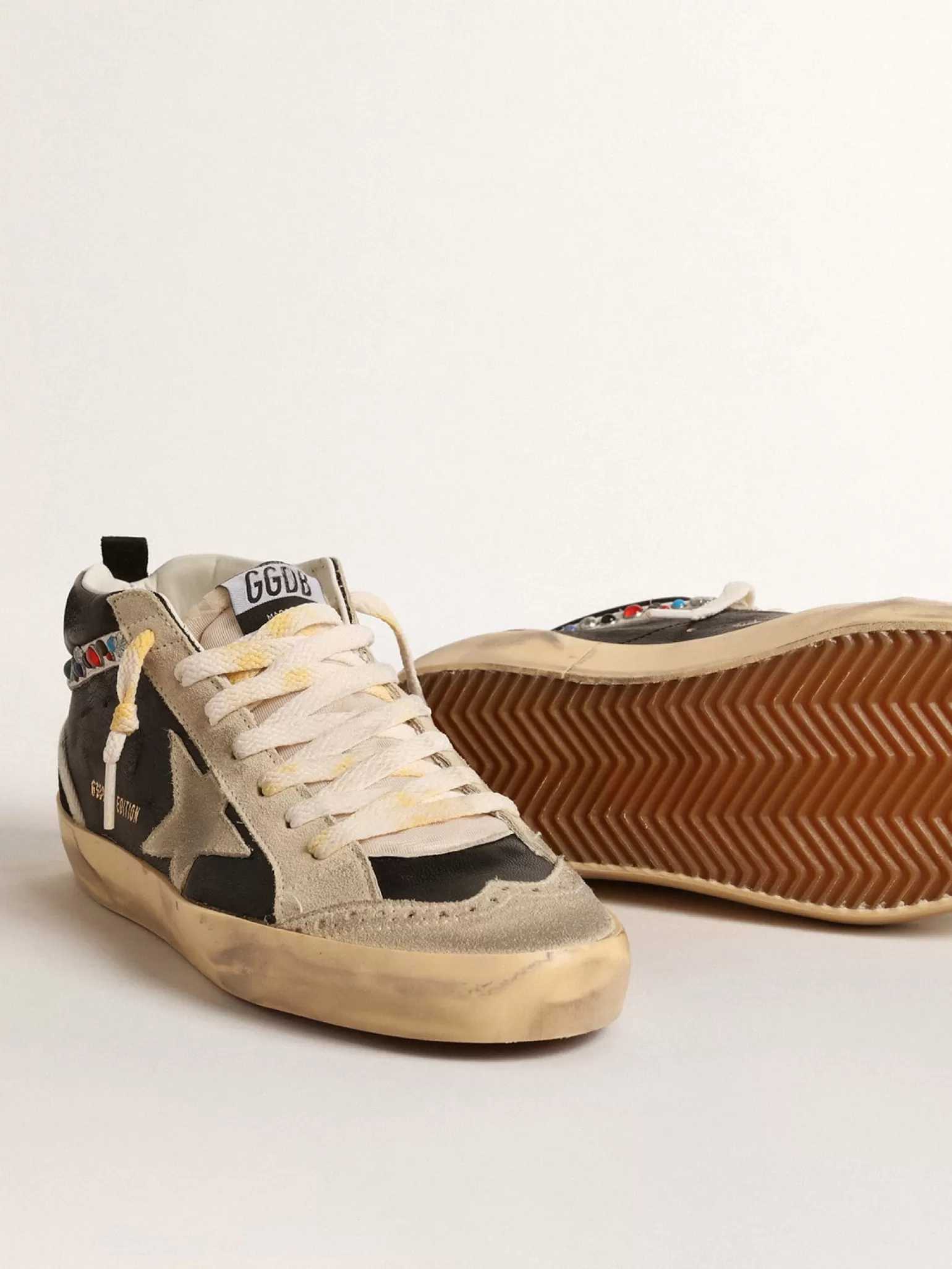 Store Mid Star LTD de napa com estrela de suede e lista com tachas MULHER Mid Star