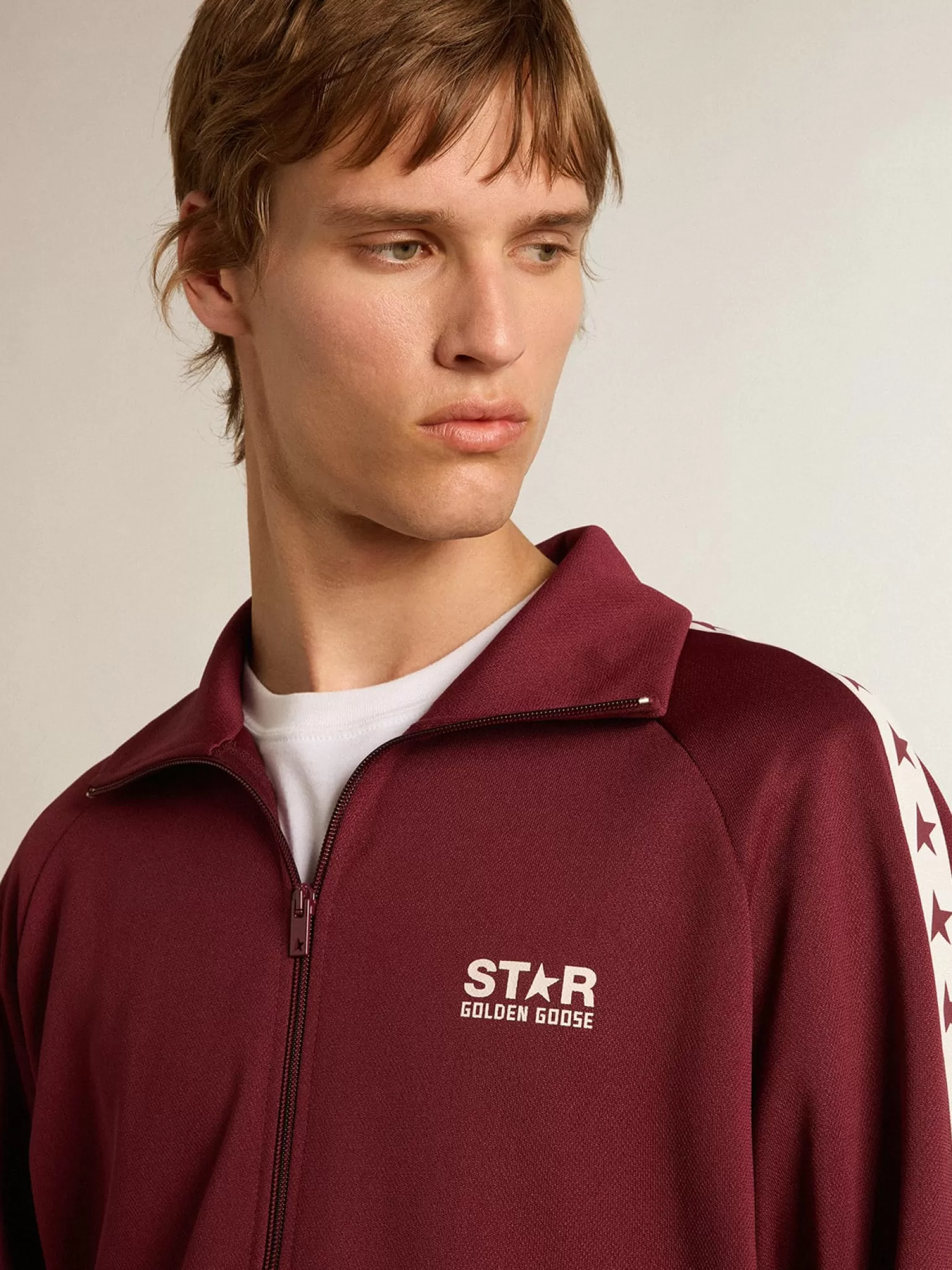 Cheap Moletom masculino bordô com zíper, faixa branca e estrelas em contraste Moletons