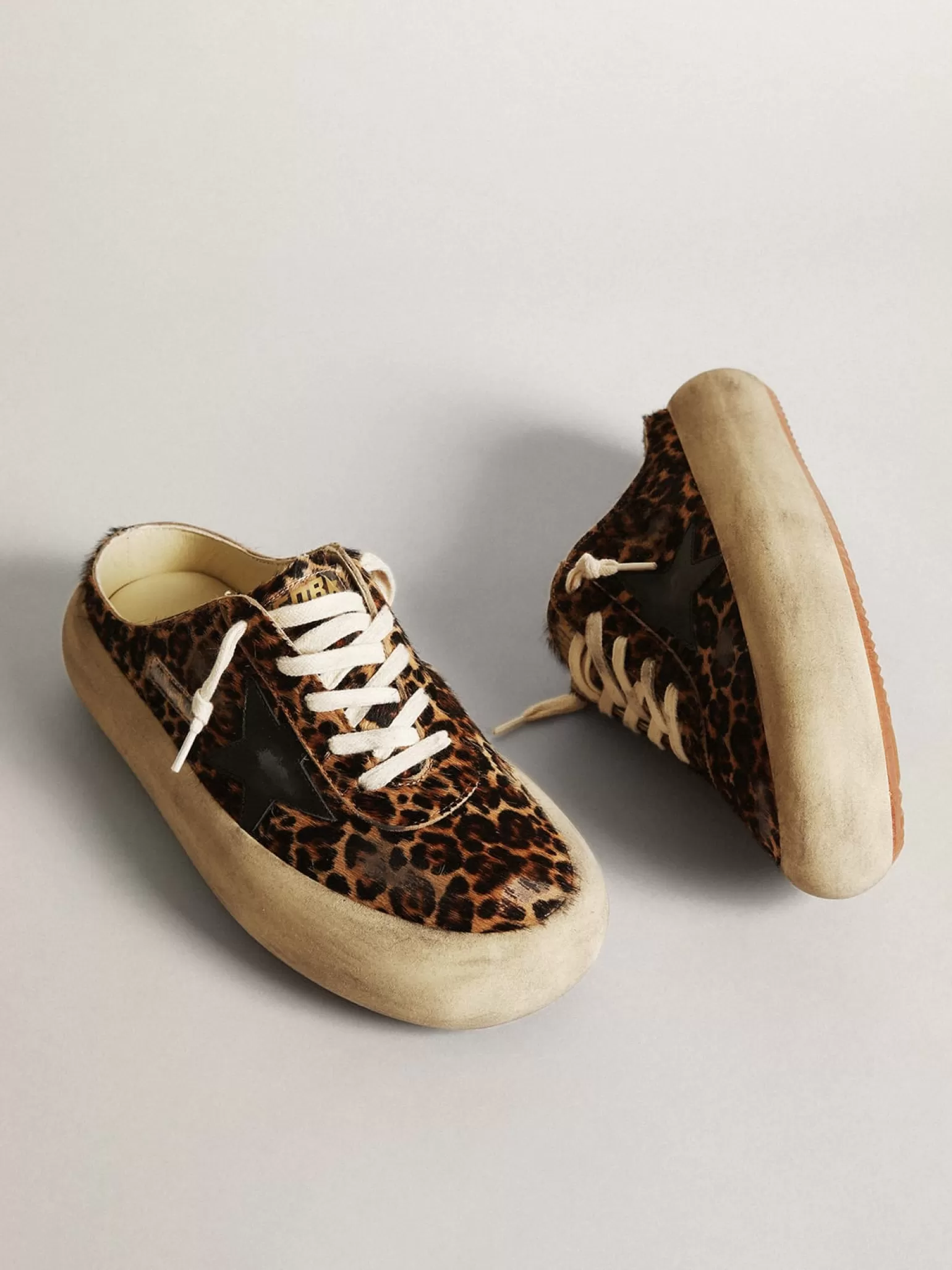 Flash Sale Mule Space-Star feminino de cavalinho leopardo e estrela preta MULHER Space-Star