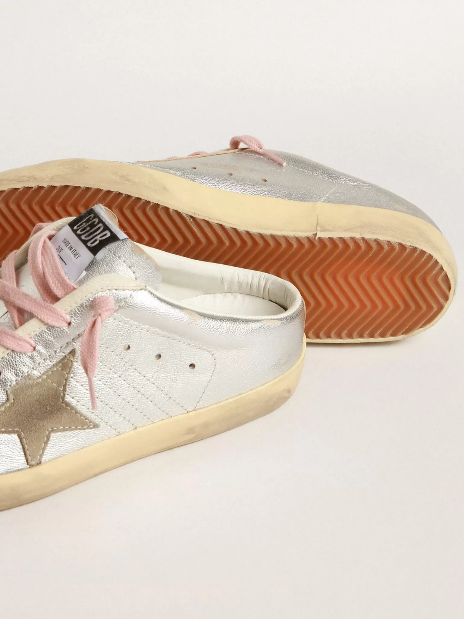 Best Sale Mule Super-Star de couro metálico prateado com estrela de suede MULHER Super-Star Sabot