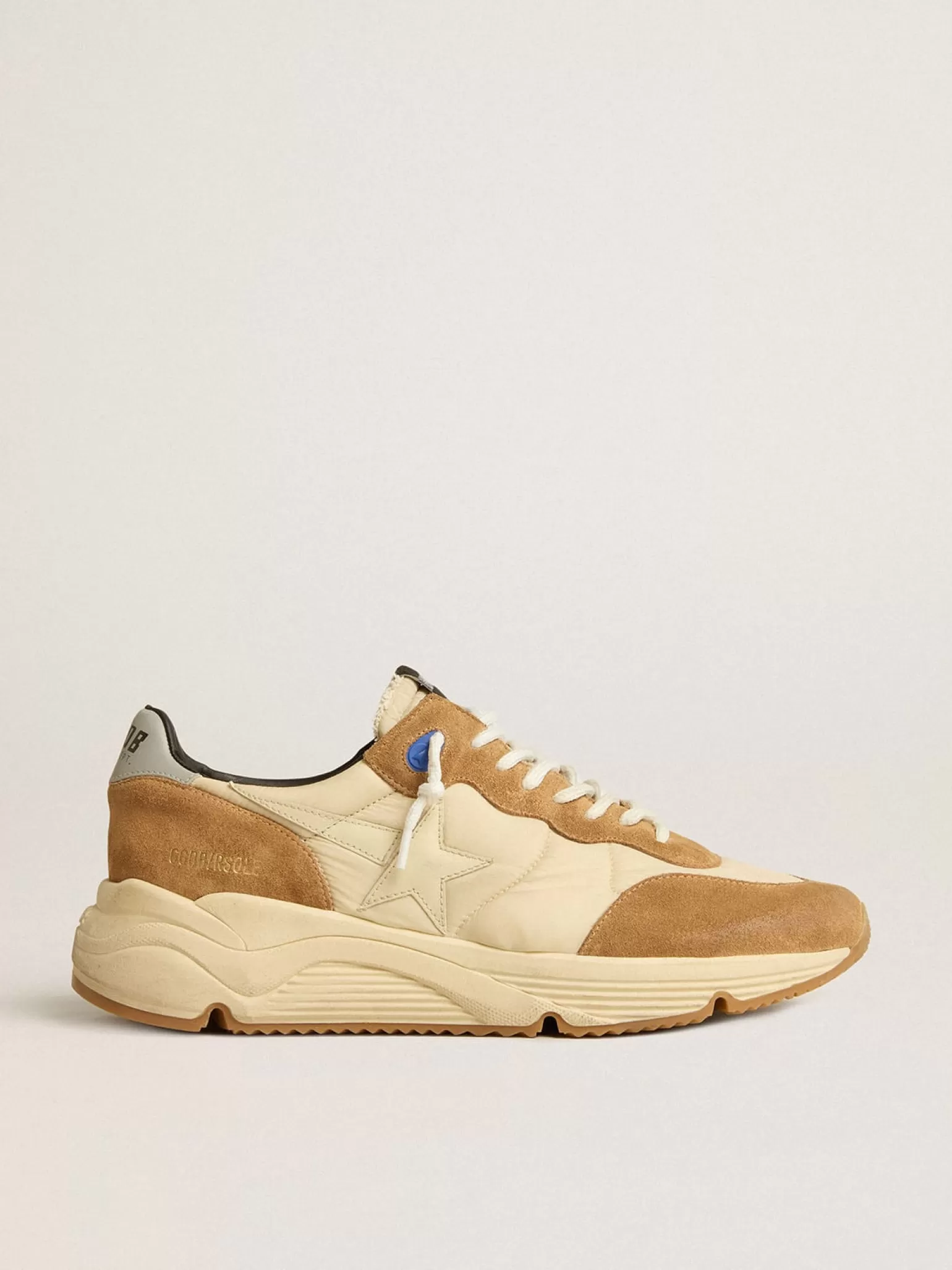 Hot Running Sole de náilon marfim e suede tabaco com estrela de couro marfim Running Sole