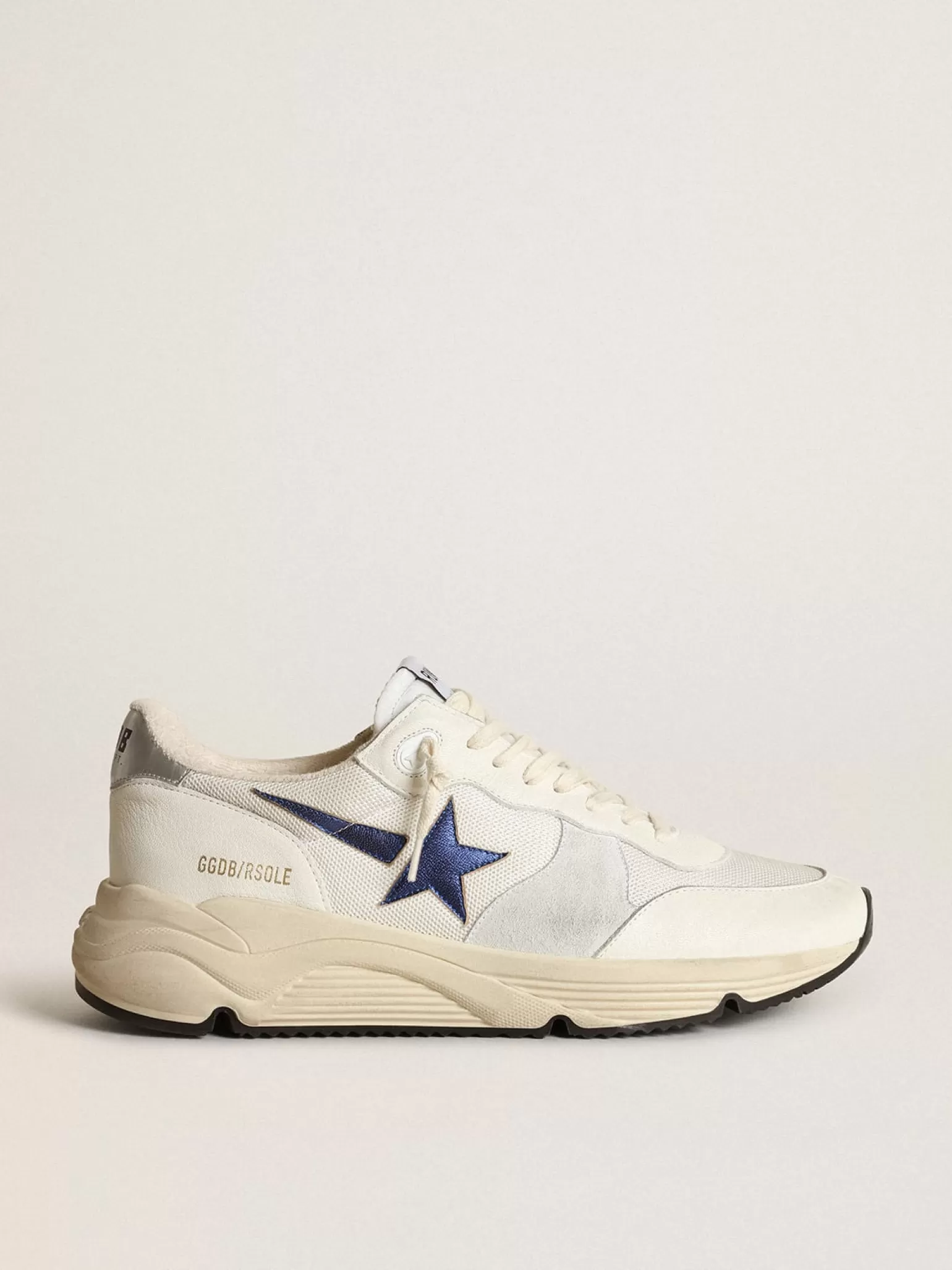 Store Running Sole de tela e napa brancas com estrela azul Running Sole