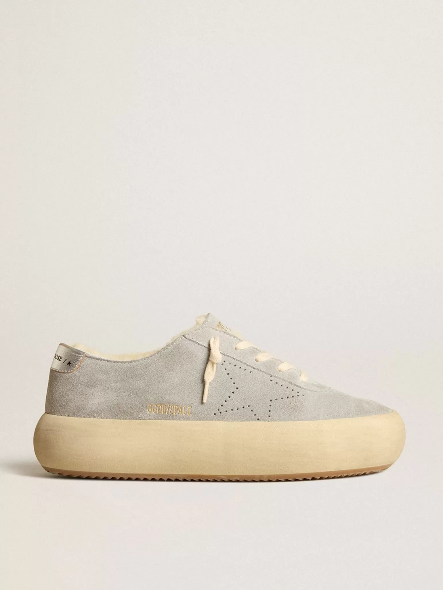 Shop Sapato Space-Star Feminino de suede gelo com forro de shearling MULHER Space-Star