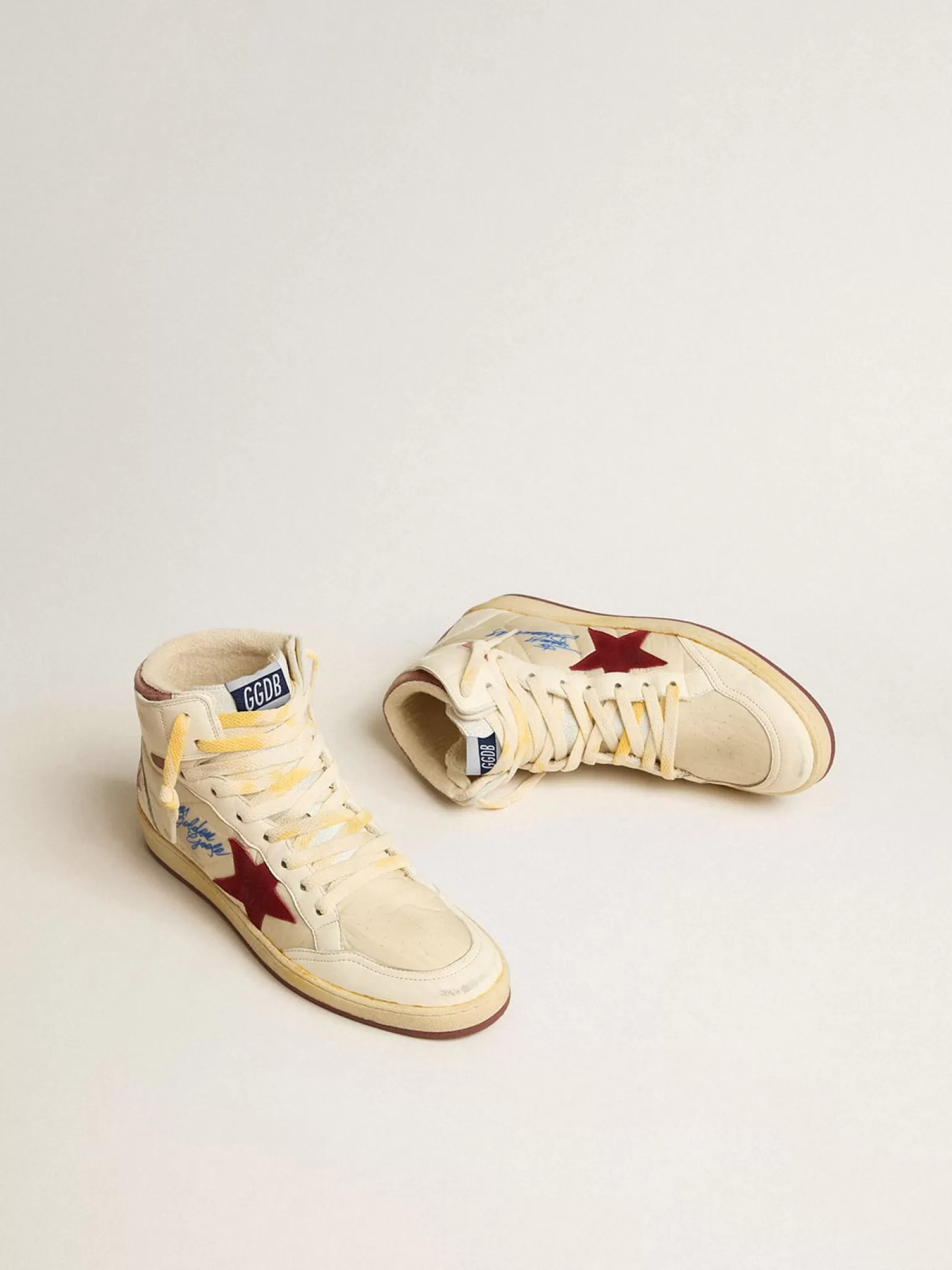 Outlet Sky-Star de náilon e napa bege com estrela de suede cor de romã Sky-Star