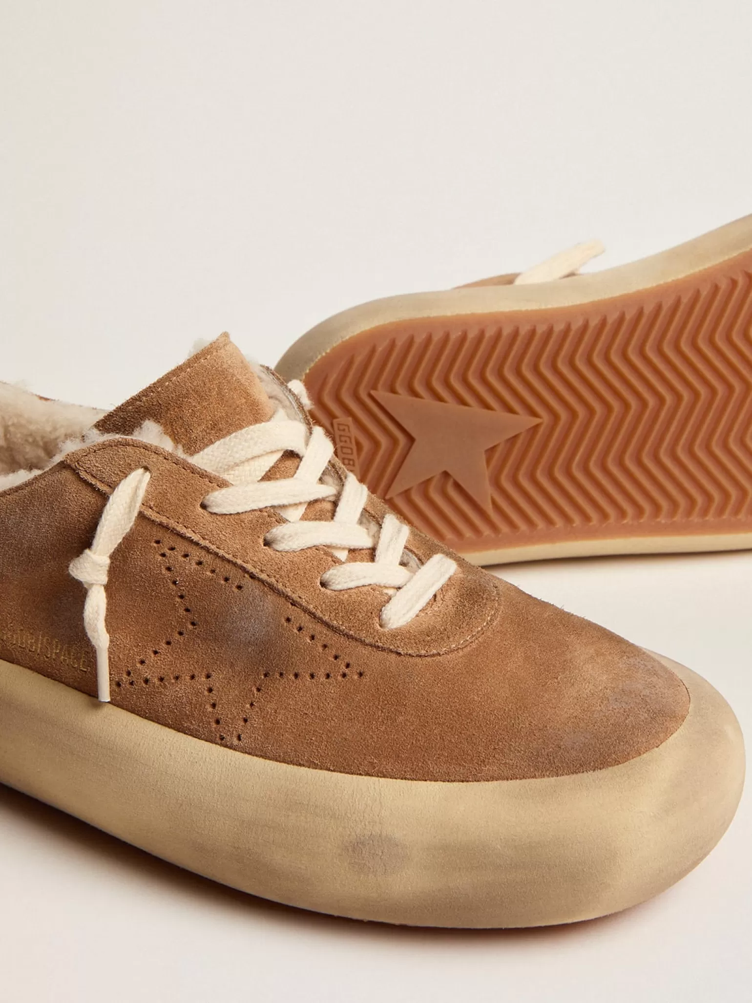 Fashion Space-Star masculino de suede cor tabaco e forro de shearling Space-Star