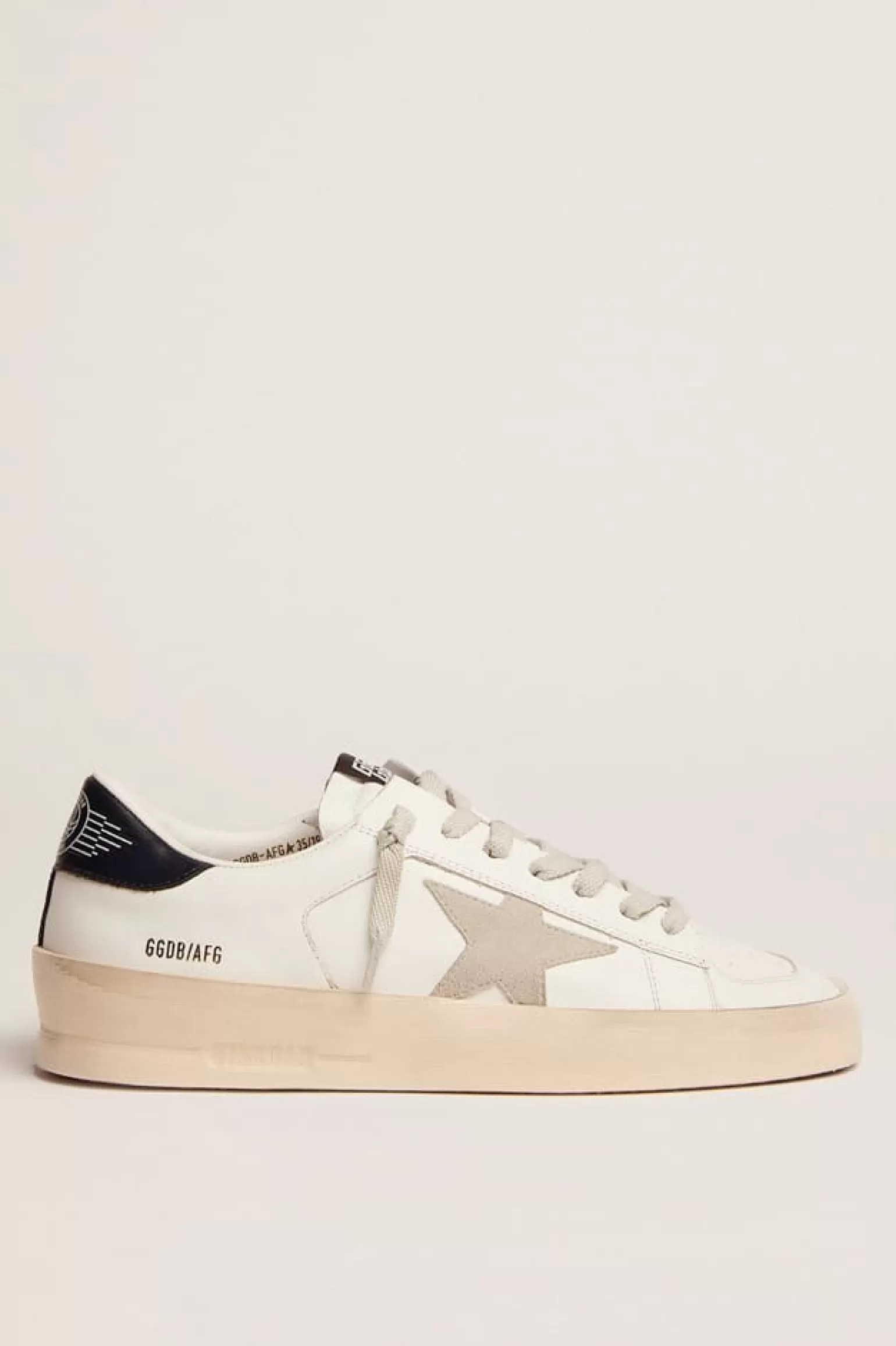 Shop Stardan Feminino com estrela de suede gelo e talão preto MULHER Stardan