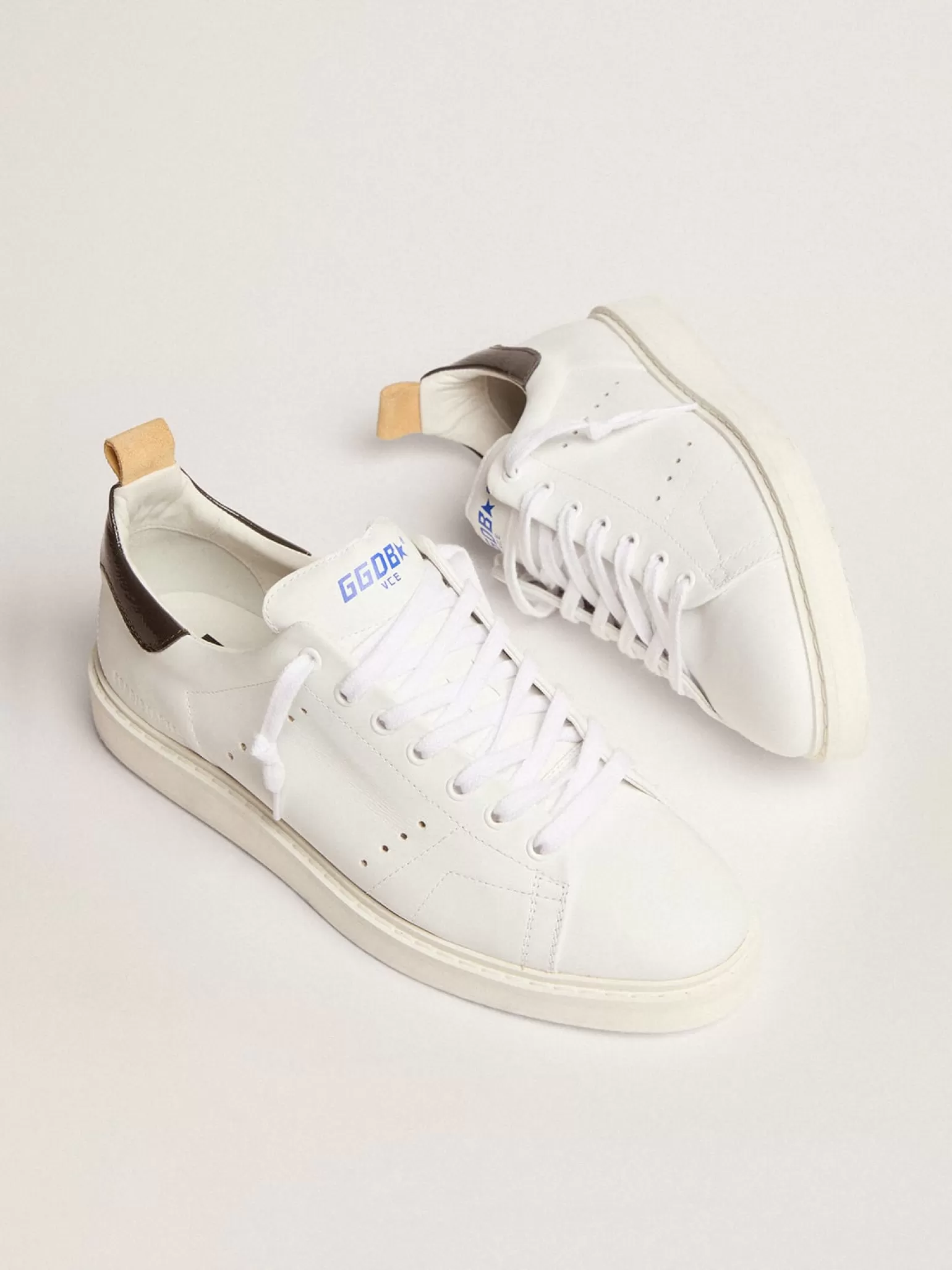 Store Starter Masculino de naplak branco com talão de couro envernizado Starter