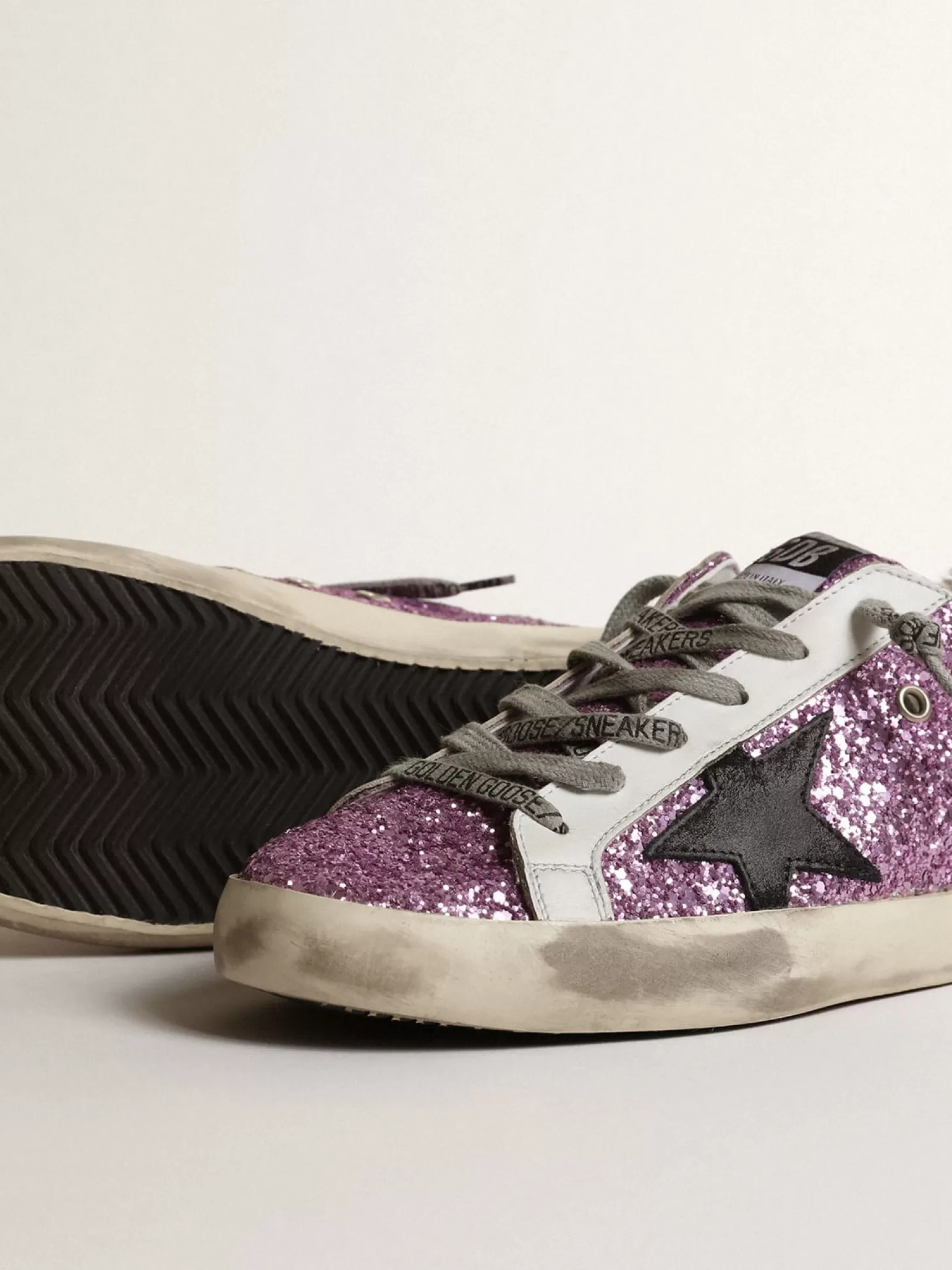 Shop Super-Star de glitter cor lavanda com estrela preta MULHER Super-Star