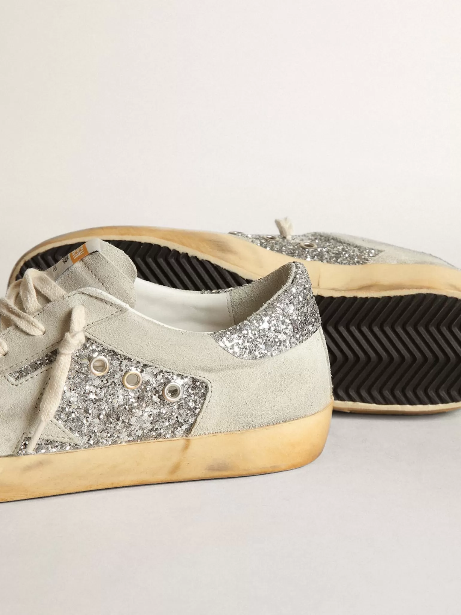 Store Super-Star feminino em glitter prateado com estrela e inserções cinza gelo MULHER Super-Star