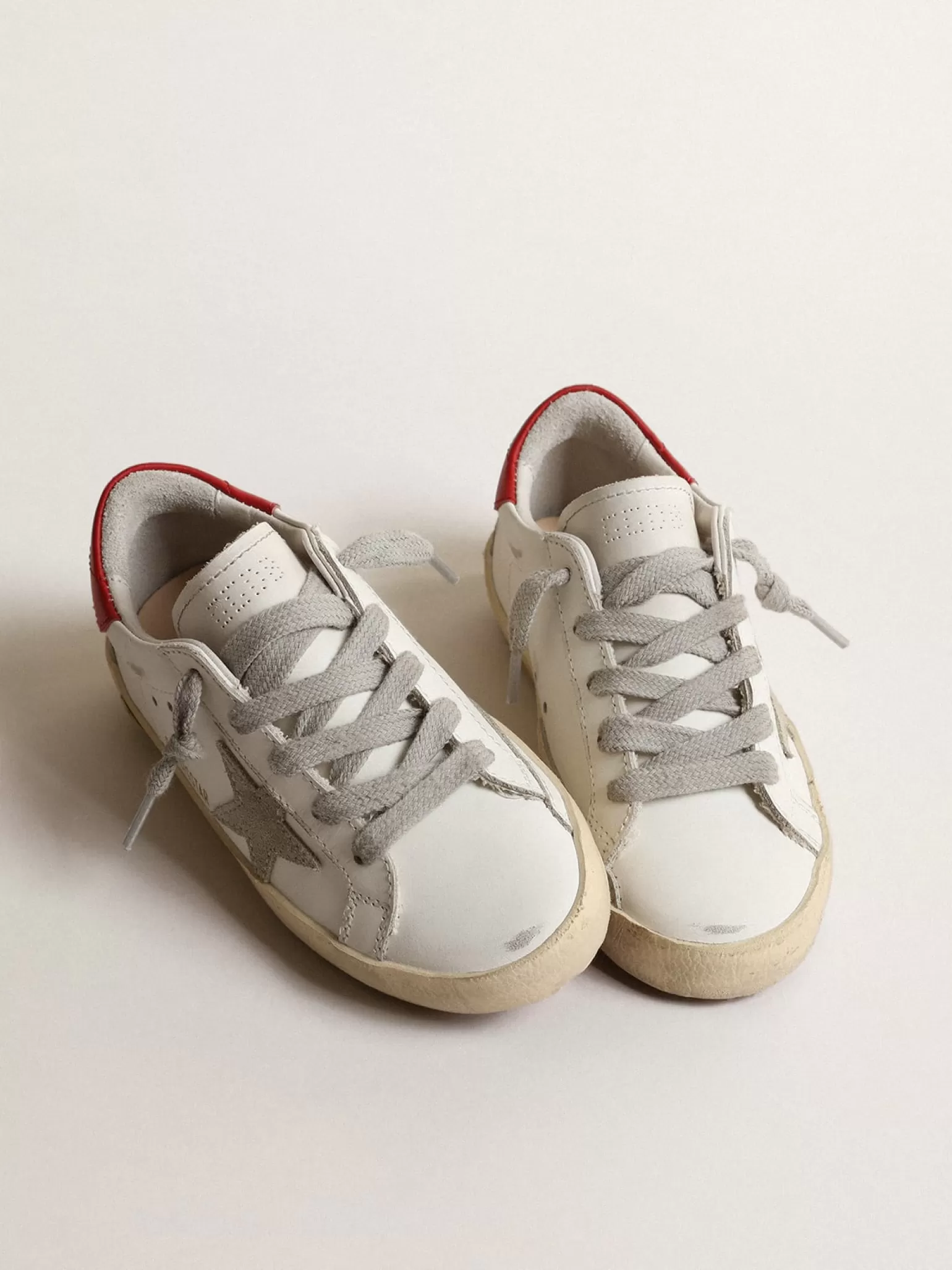 Flash Sale Super-Star Young com estrela de suede e talão de couro vermelho Meninas (4-10 anos) | Meninos (4-10 anos)