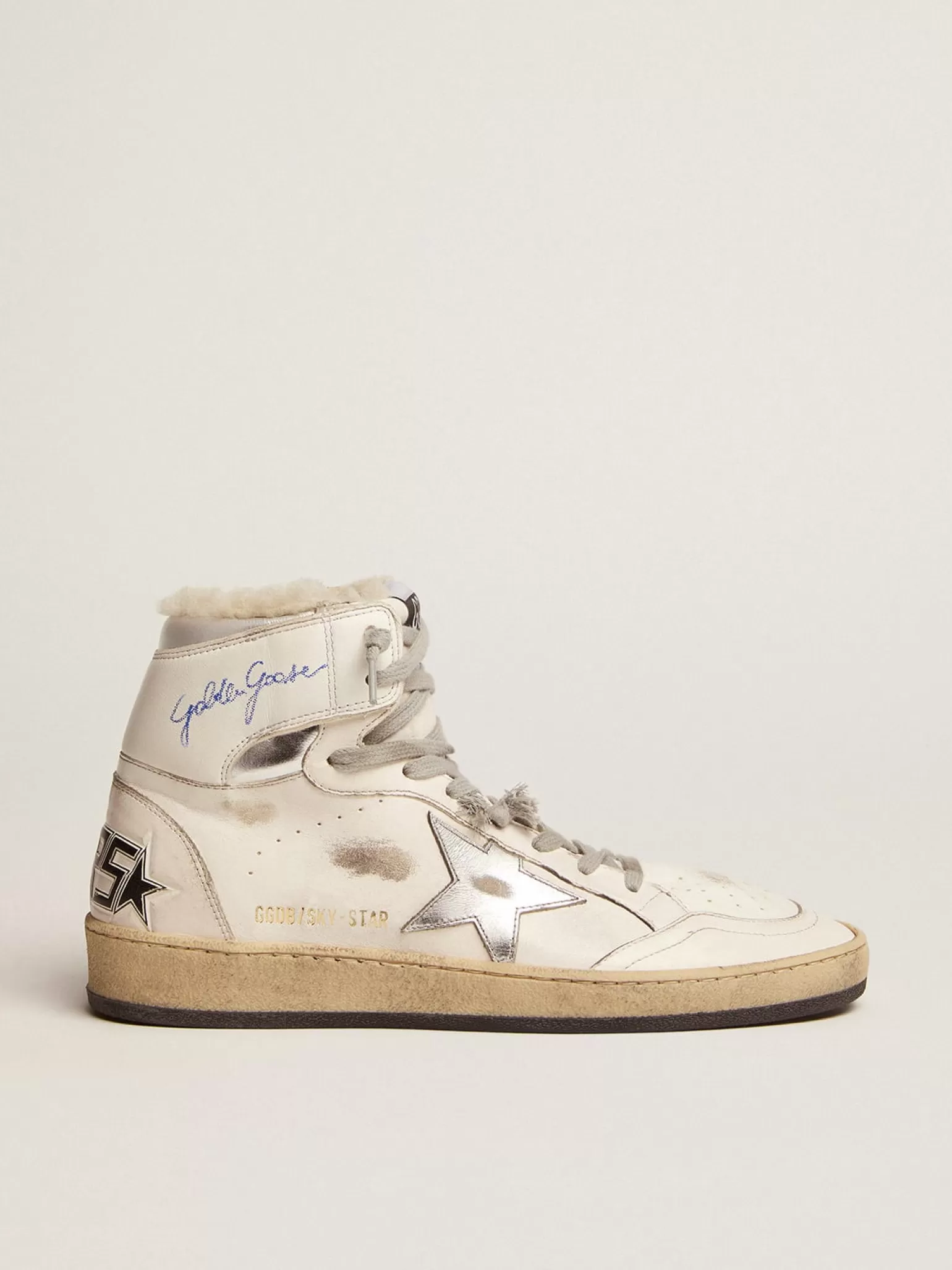 Store Tênis Sky-Star feminino com assinatura no tornozelo e forro de shearling MULHER Sky-Star