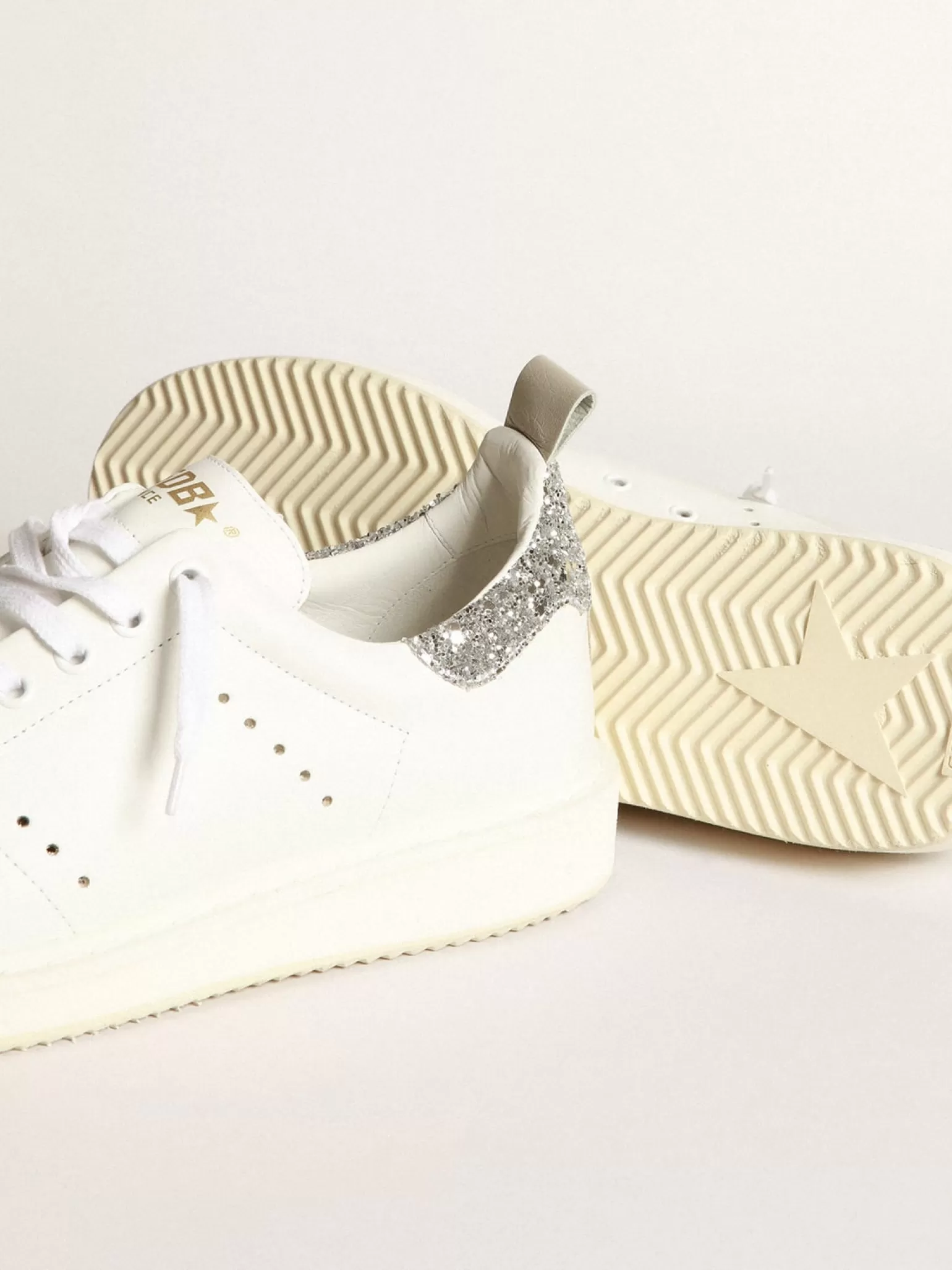 New Tênis Starter em couro branco com talão de glitter prateado MULHER Starter