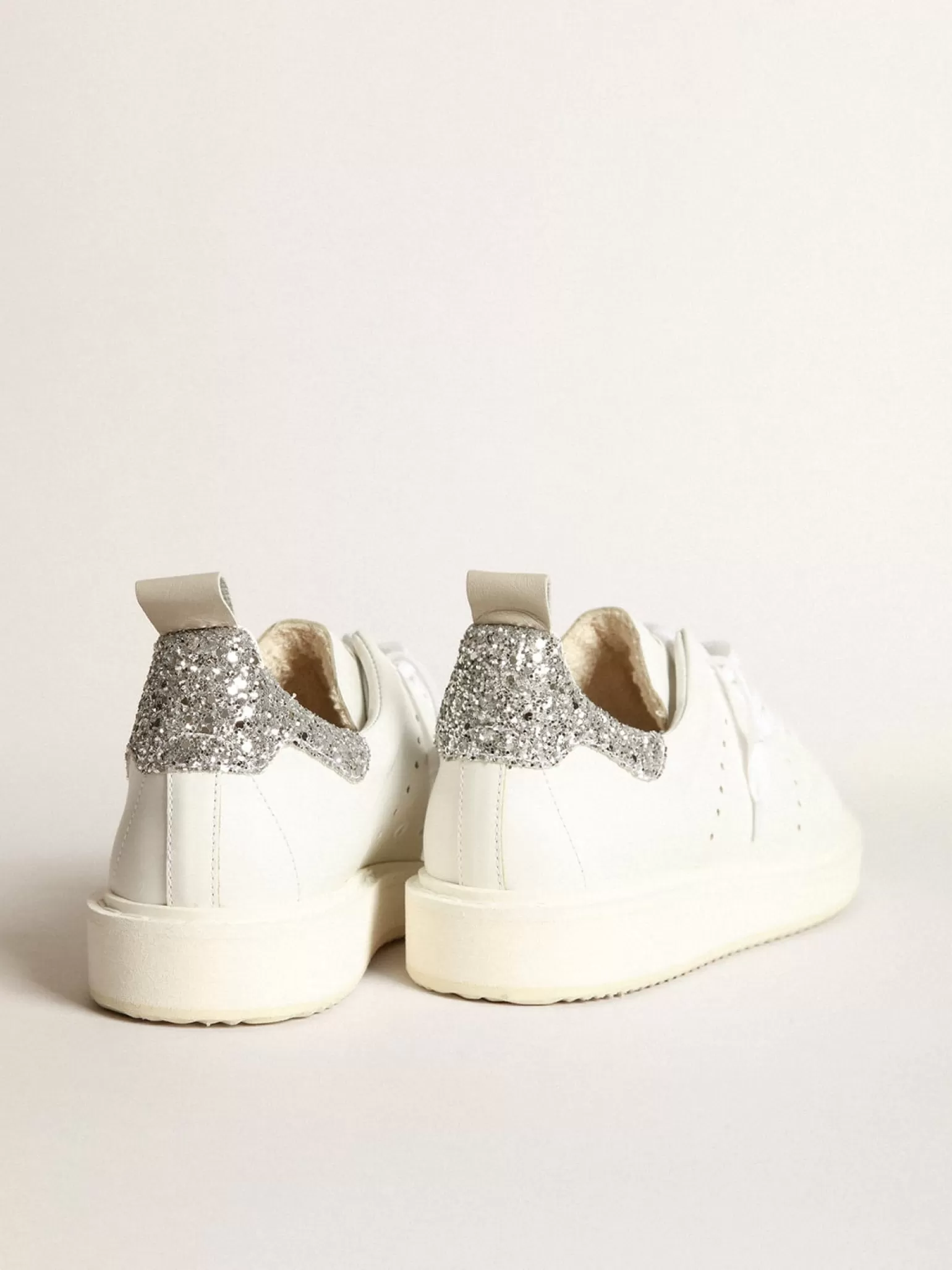 New Tênis Starter em couro branco com talão de glitter prateado MULHER Starter