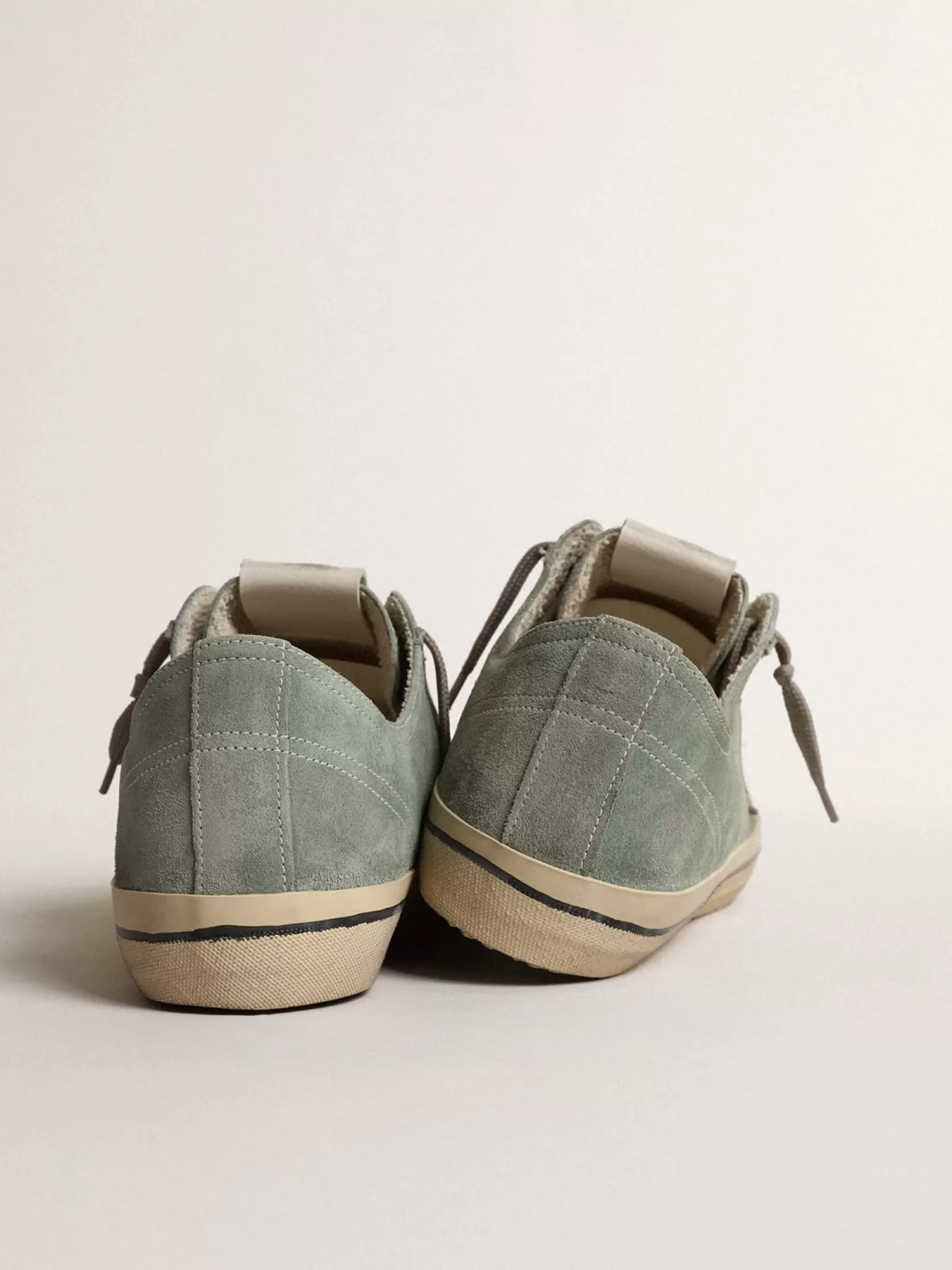 Shop V-Star de suede verde militar com estrela de couro metálico V-Star