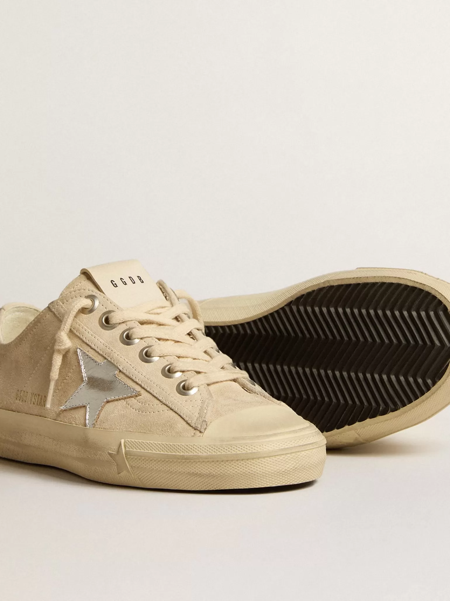 Hot V-Star feminino de suede pérola com estrela de couro metálico prateado MULHER V-Star