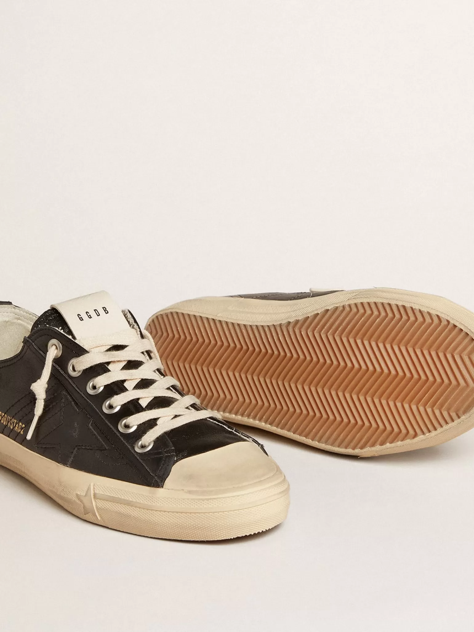 Flash Sale V-Star Masculino de napa preta com estrela de couro preto V-Star