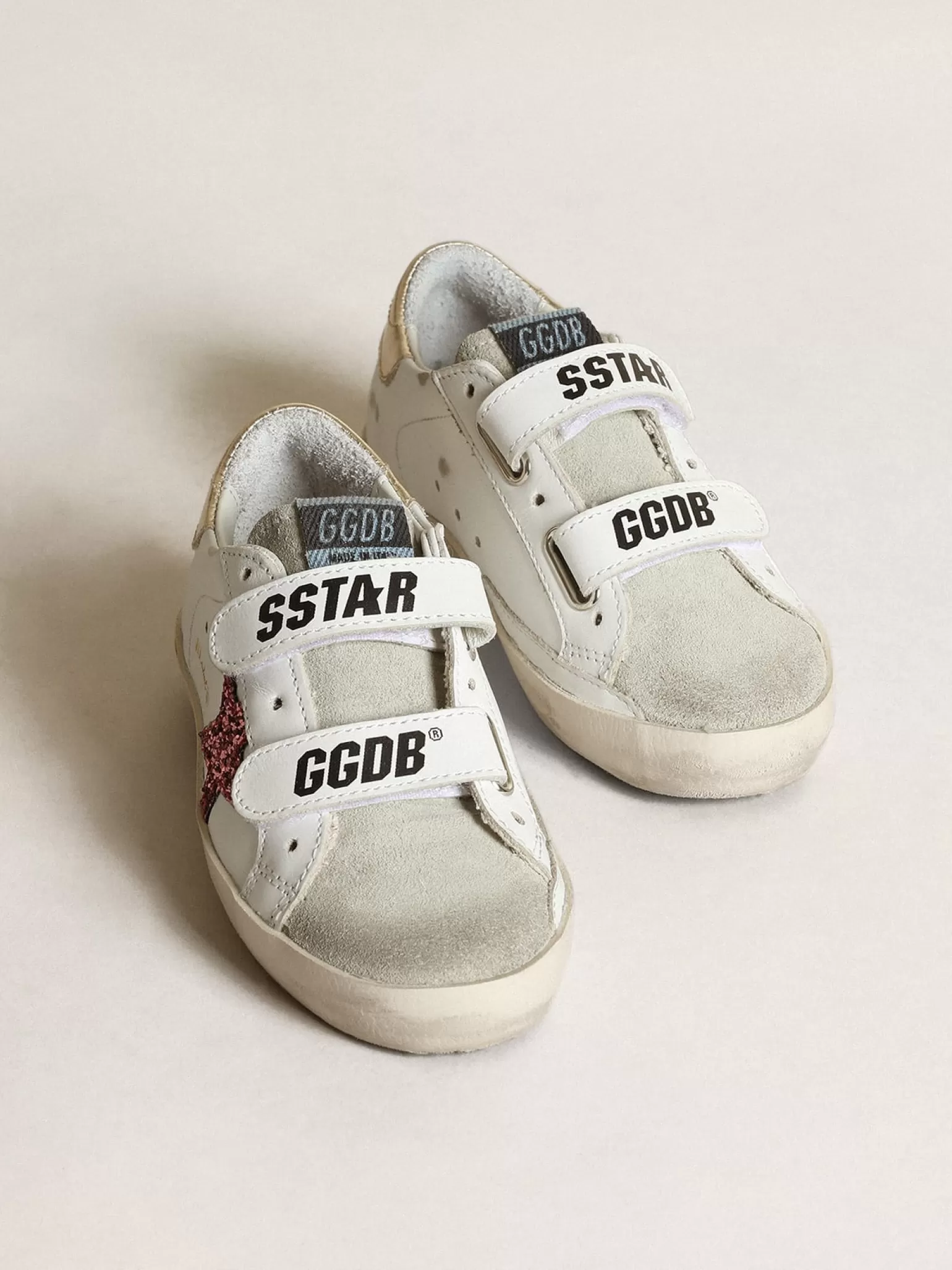 Cheap Young Old School com estrela de glitter rosa e talão cor platina Meninas (4-10 anos)
